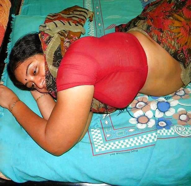Nude tamil hot aunty sex