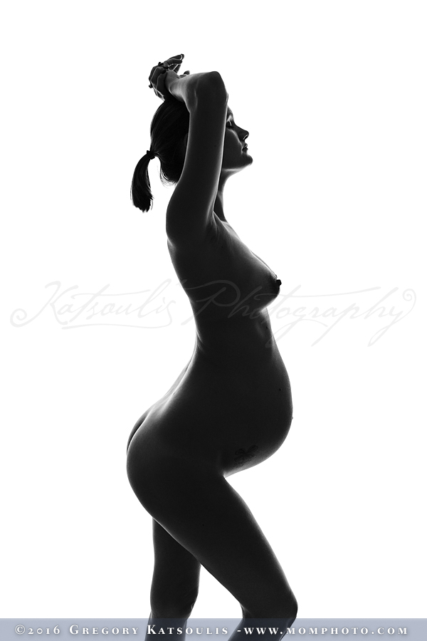 Pregnant nude art