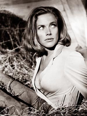 Honor blackman as pussy galore