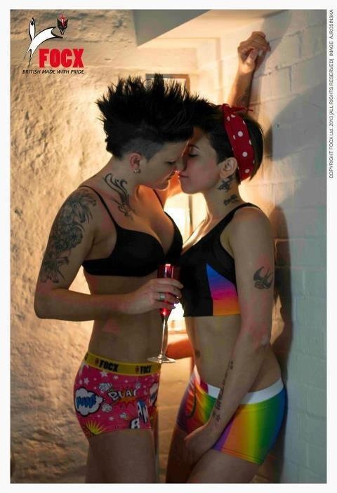 Sexy lesbian emo girls
