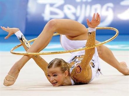 Really flexible gymnast