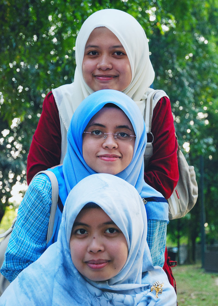 Malaysian muslim girls