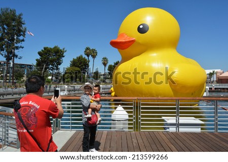 Rubber duck in my pussy