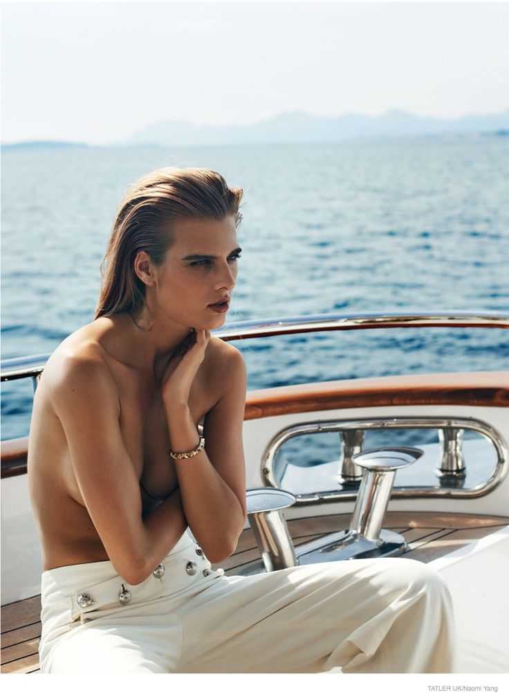 girls yachts Nude on luxury