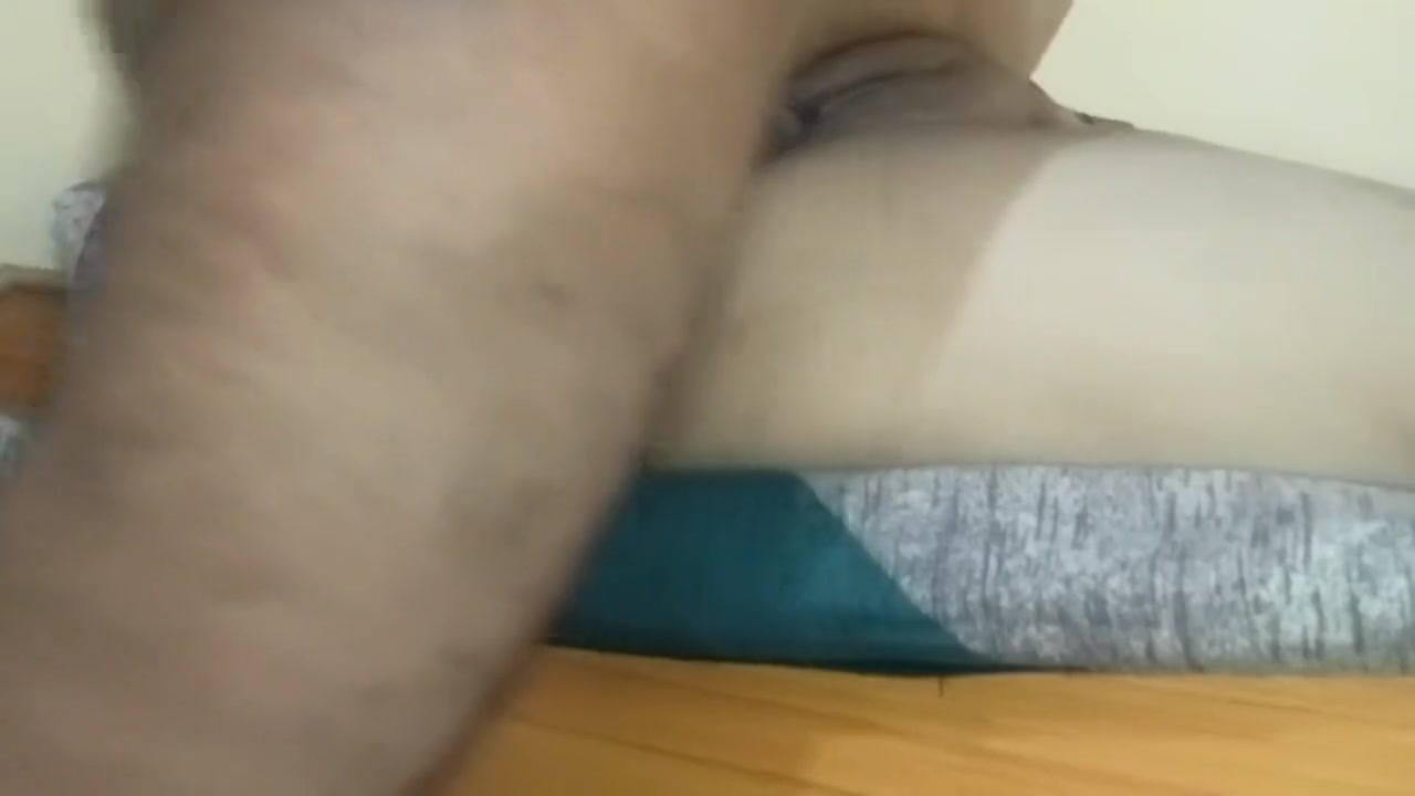 Fat shaved pussy fucked