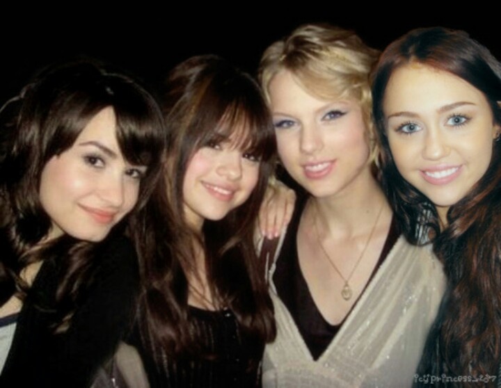 Selena gomez and demi miley taylor squirt