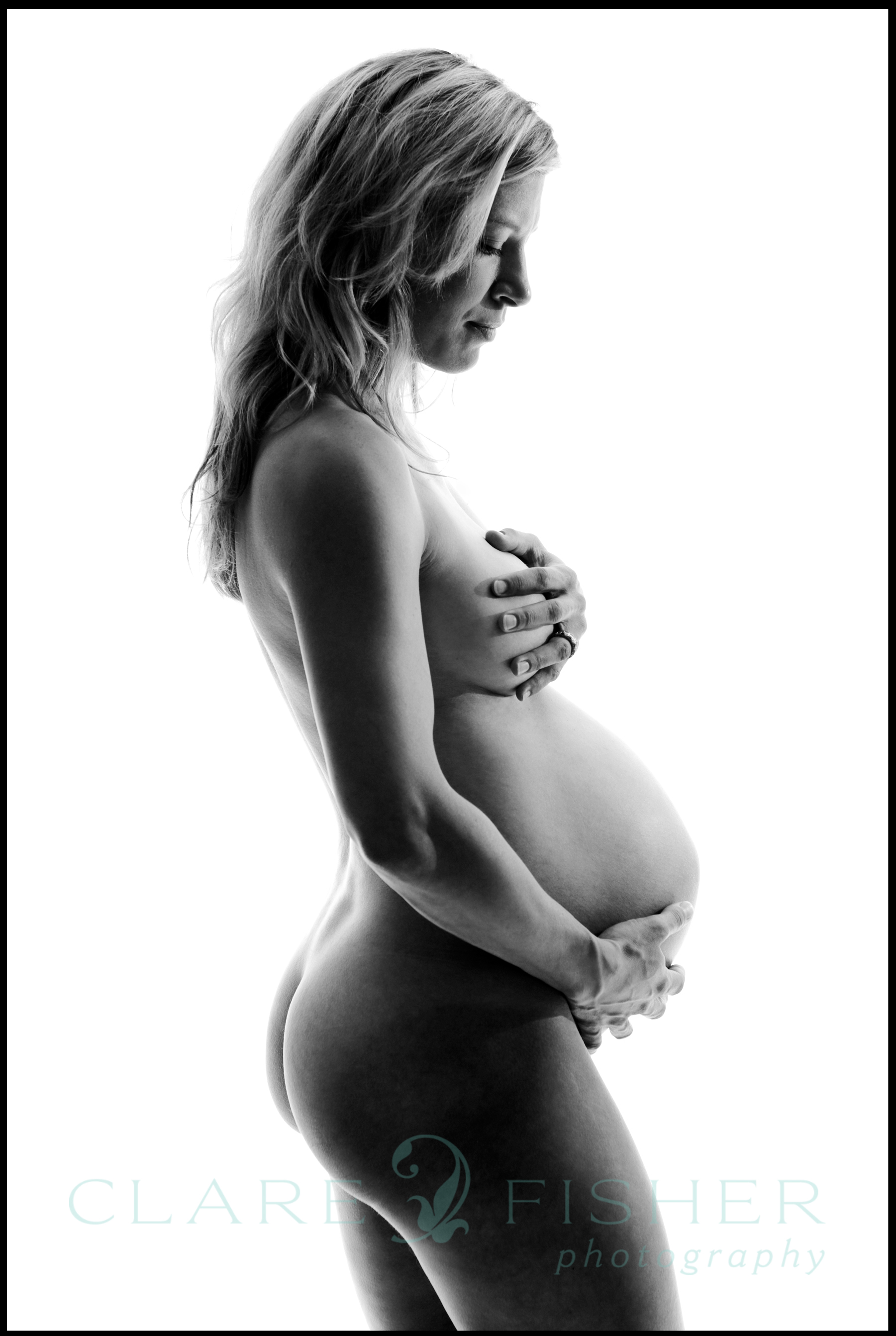 Artistic nude maternity photography