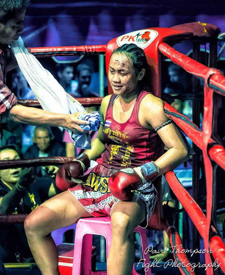 Female cage fighter pics of girls fighting
