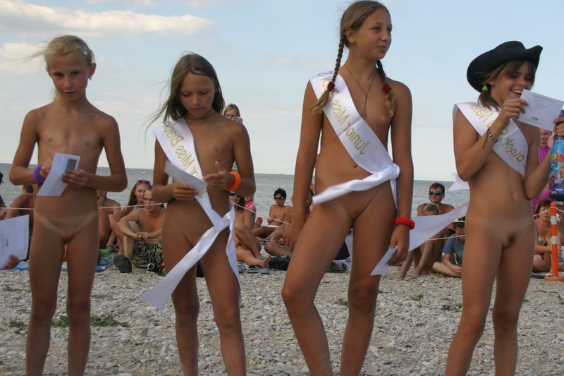 russian nudists Young family