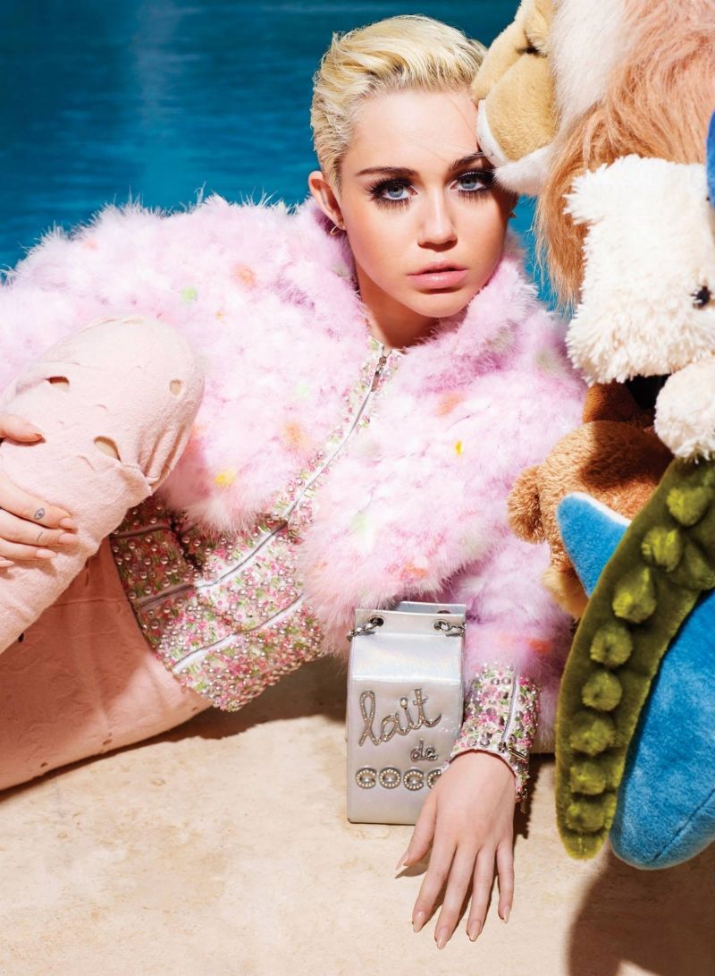 Miley cyrus v magazine