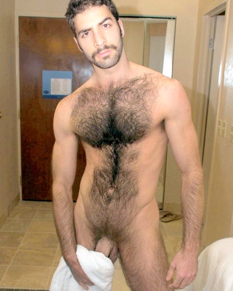 Nude middle eastern men